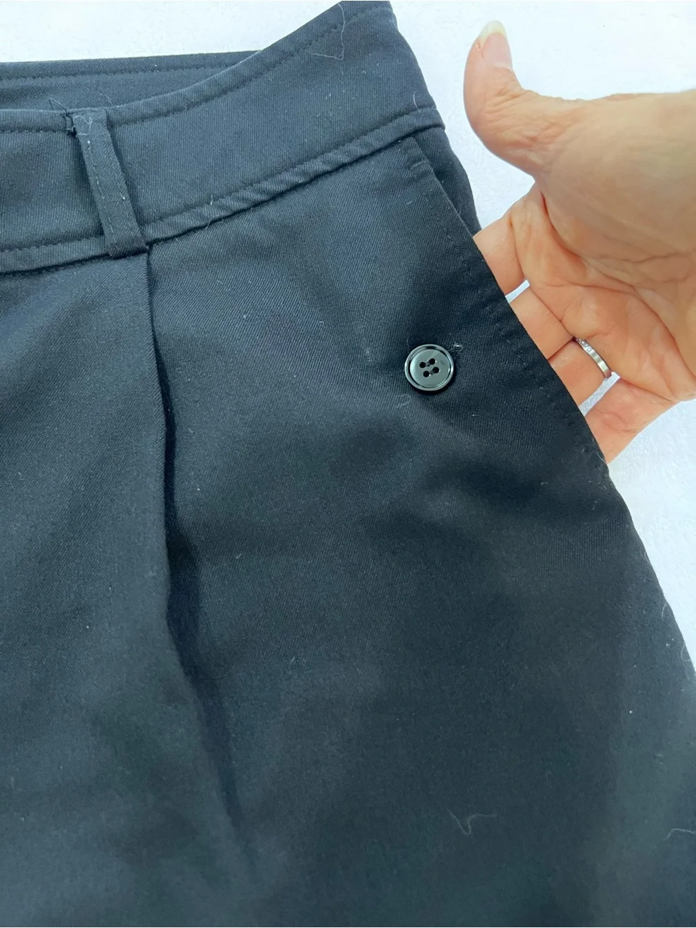 H&M Black Tailored Cuffed Shorts Size 10 Classic Dressy Casual
